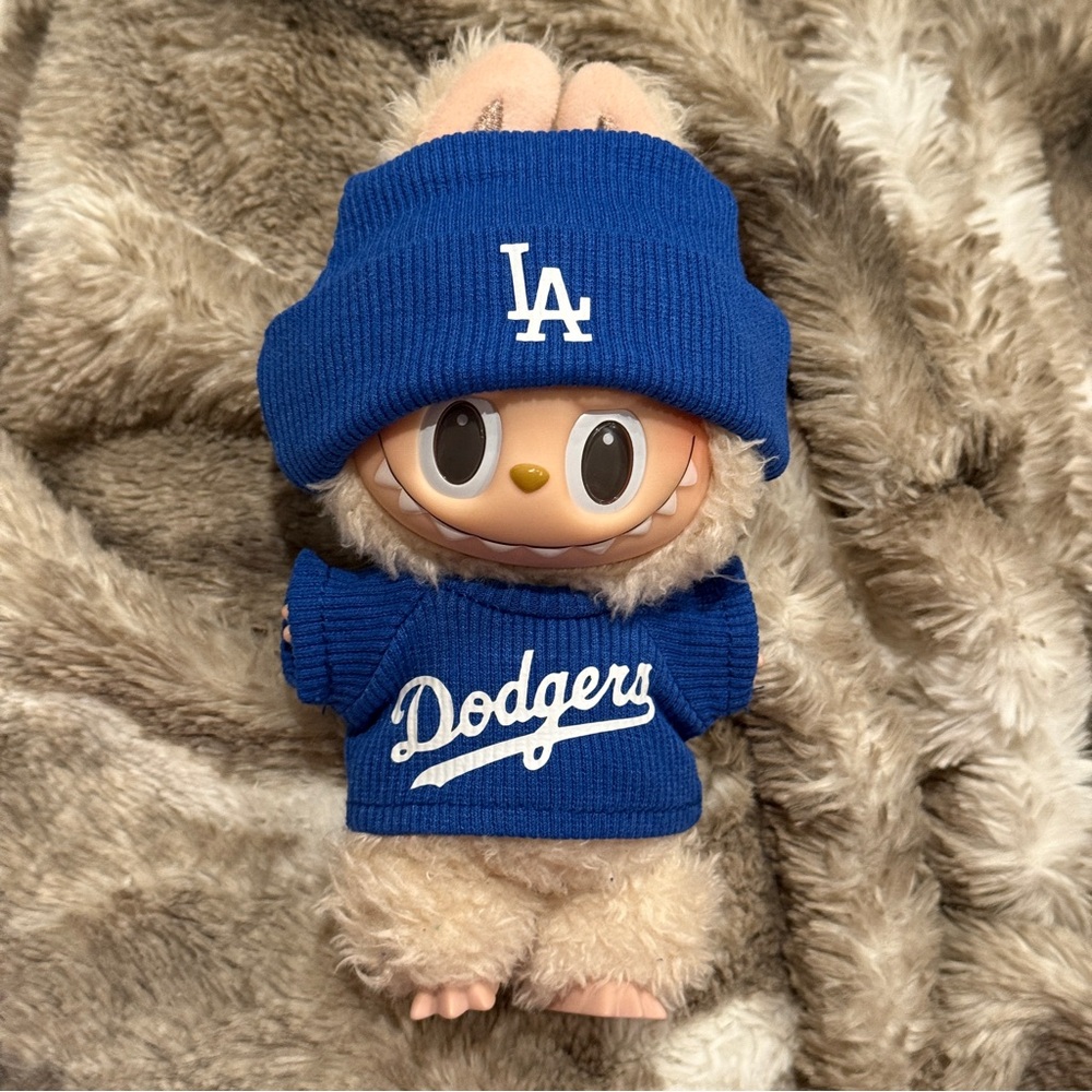 Labubu Outfit Set LA DODGERS - handmade